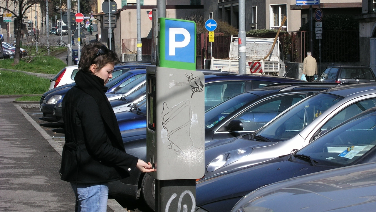 Aumentano le tariffe per la sosta Aumentano le tariffe per la sosta