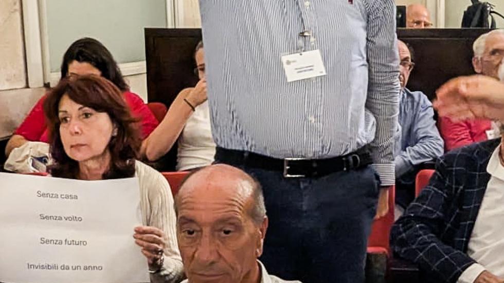 Sala resta: "Ho le mani pulite"