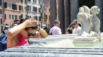 Meteo ferragosto 2025 Lombardia: giornata bollente fino a 39 gradi. Il ‘disagio da calore’ da moderato a forte