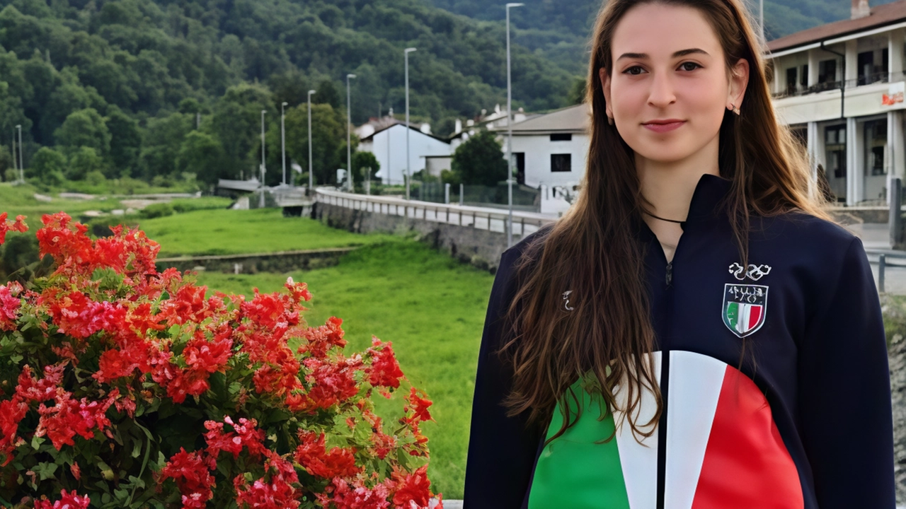 Il sindaco Andrea Orlandi: «. Laura Paris è la portabandiera di uno mondo sportivo rhodense ricco di campioni e di atleti in grado di brillare in diverse discipline» Il sindaco Andrea Orlandi: «. Laura Paris è la portabandiera di uno mondo sportivo rhodense ricco di campioni e di atleti in grado di brillare in diverse discipline»