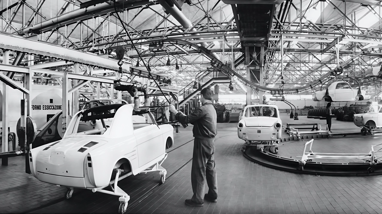 Una delle prime linee di produzione