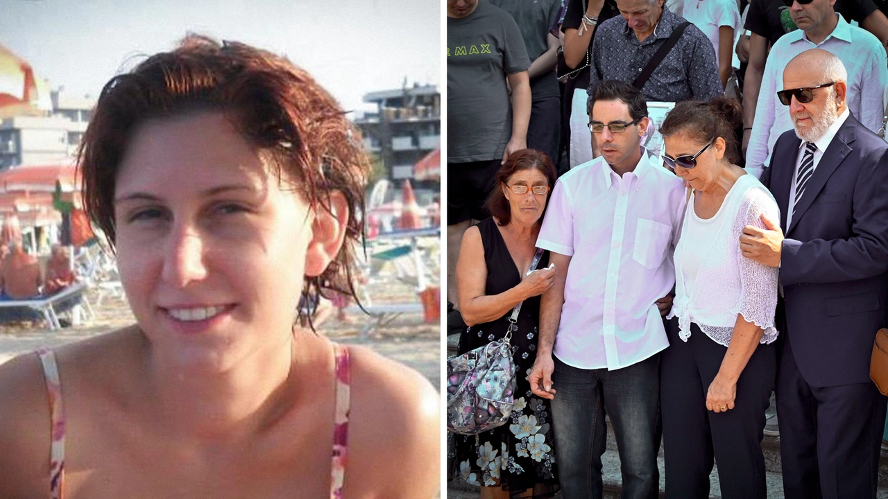 A destra, i genitori di Sharon Verzeni insieme al compagno Sergio Ruocco e sua madre durante i funerali della donna A destra, i genitori di Sharon Verzeni insieme al compagno Sergio Ruocco e sua madre durante i funerali della donna