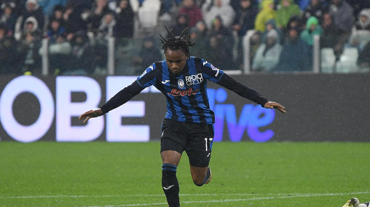 L’attaccante anglo-nigeriano dell’Atalanta, Ademola Lookman, è rientrato nel gruppo nerazzurro dopo “l’ammutinamento“ di questa estate