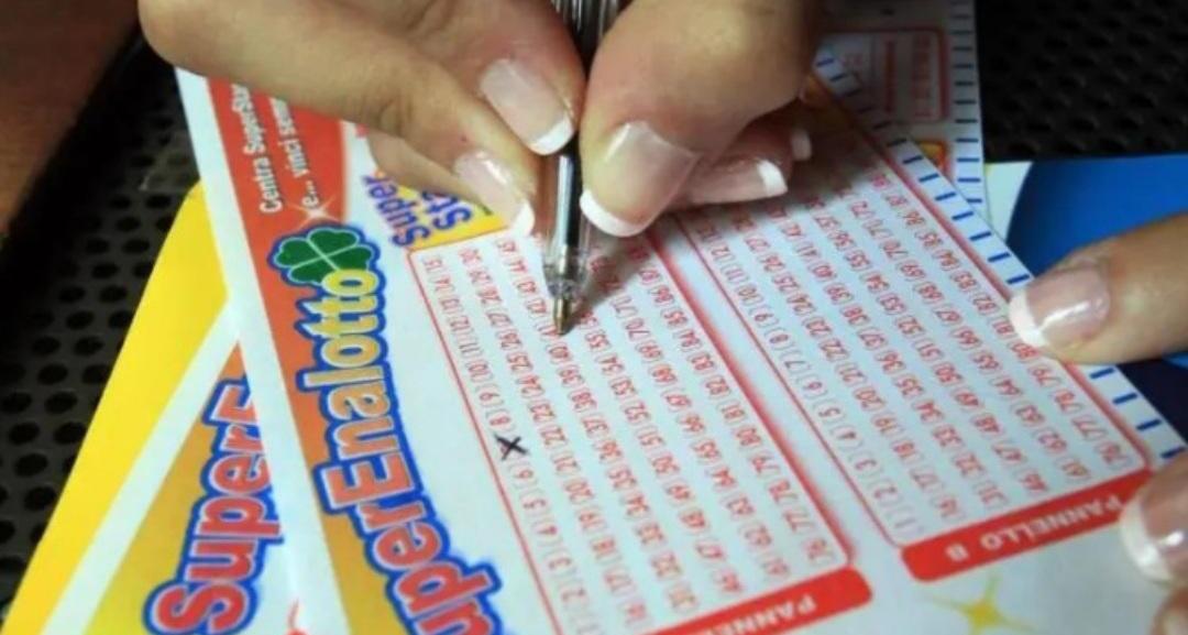 Superenalotto e Lotto: raffica di vincite in tutta la Lombardia Superenalotto e Lotto: raffica di vincite in tutta la Lombardia