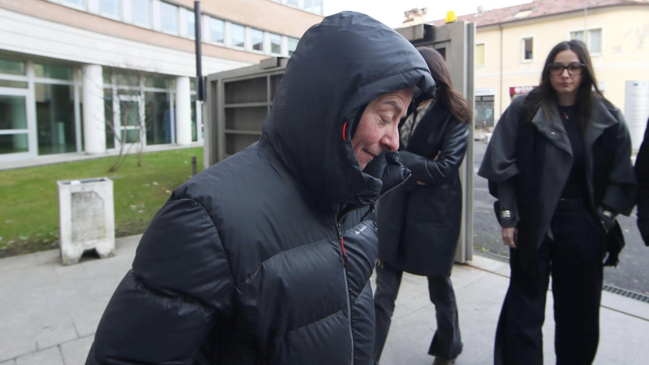 Suor Anna Donelli al suo arrivo in tribunale (Venezia) Suor Anna Donelli al suo arrivo in tribunale (Venezia)