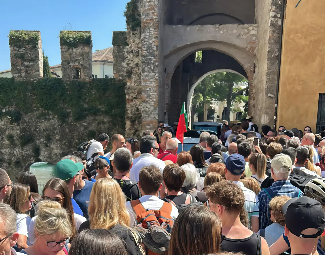 Incontro tra Comune e operatori: "Limitare l’accesso dei veicoli"