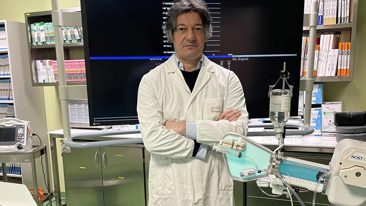 La struttura è diretta dal dottor Giuseppe Seresini Sono 6mila le visite effettuate in un anno e 1.200 i ricoveri La struttura è diretta dal dottor Giuseppe Seresini Sono 6mila le visite effettuate in un anno e 1.200 i ricoveri