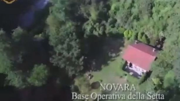 Un frame degli incontri della psicosetta finito agli atti dell’indagine Un frame degli incontri della psicosetta finito agli atti dell’indagine