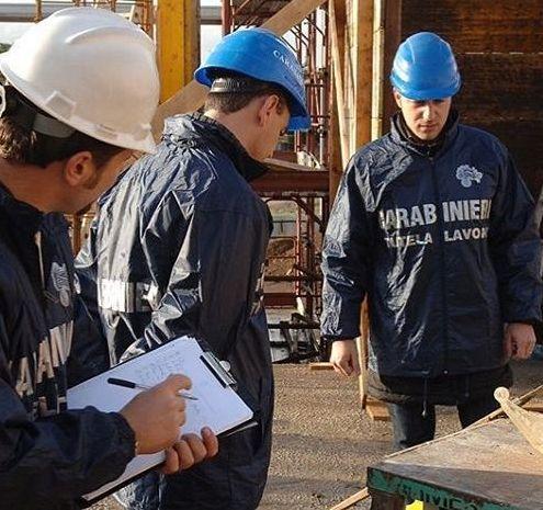 Sicurezza e dipendenti in nero, sanzioni e cinque denunce Sicurezza e dipendenti in nero, sanzioni e cinque denunce