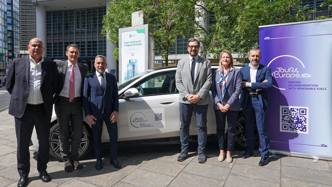 Biocarburanti, via al Tour d’Europe: “Salviamo l’industria dell’auto”