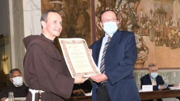 Adriano Stasi con Stefano Maria Cecchin, presidente della Pontificia accademia mariana internazionale