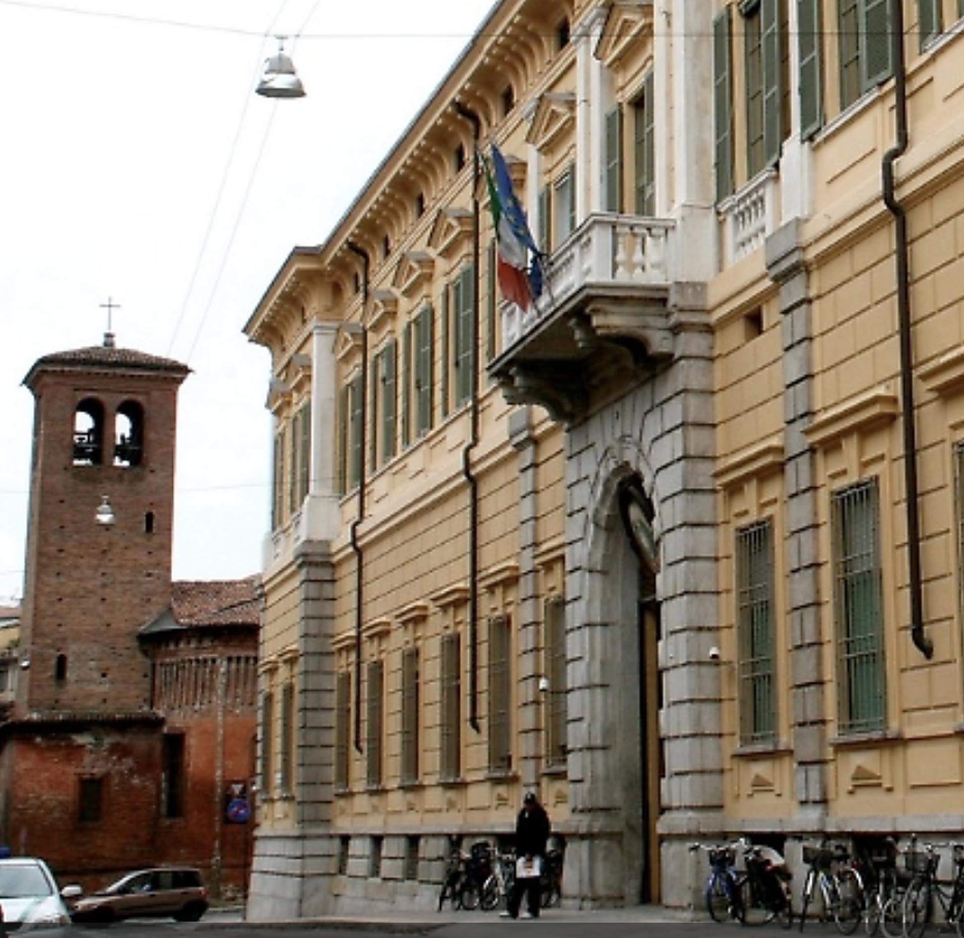 la truffa dei defibrillatori inesistenti