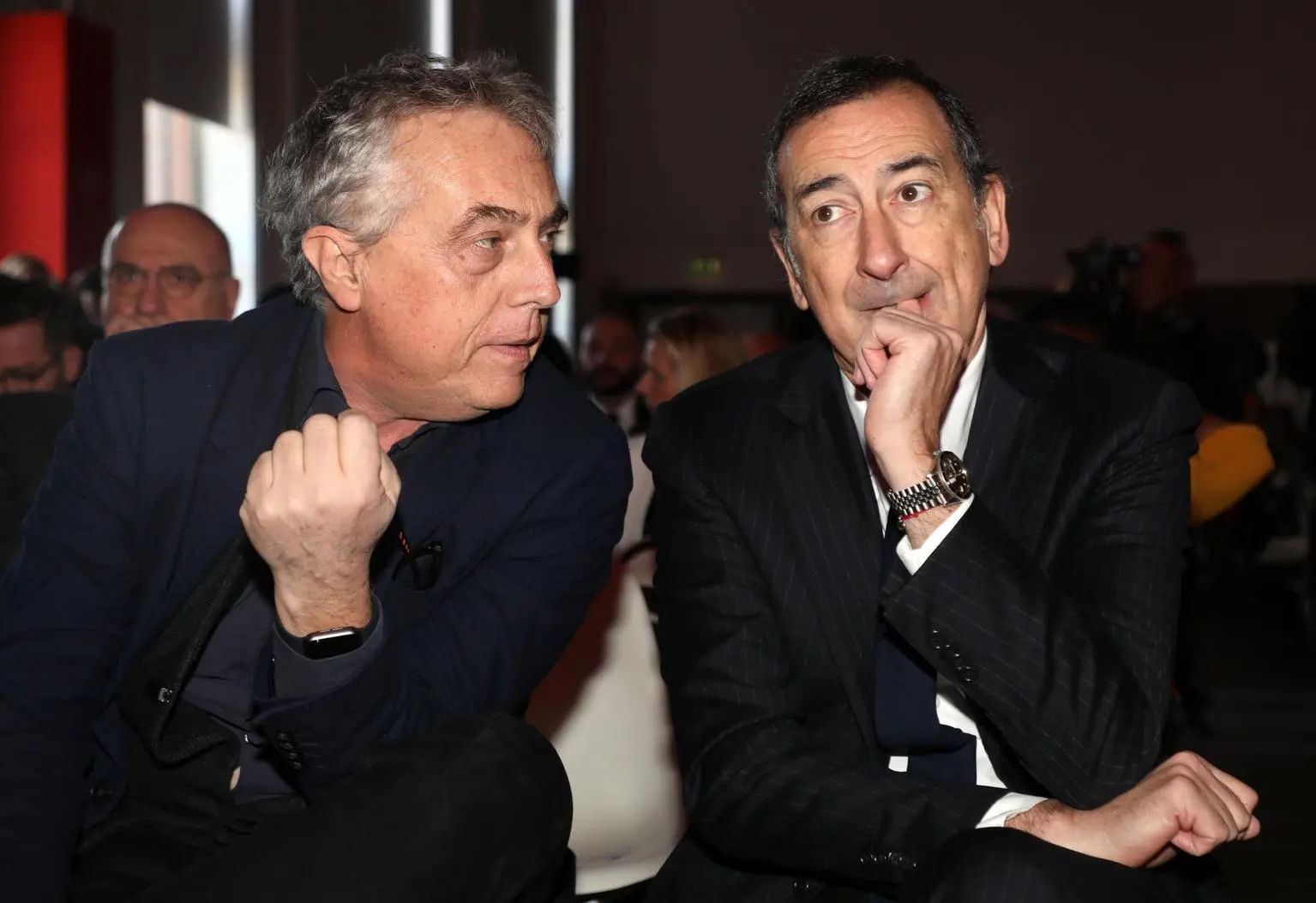 Le chat di Boeri, pressioni su Sala tra appuntamenti e contatti. Il sindaco: non faccio spuntare torri nel nulla