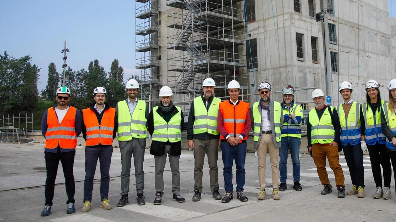 L’ecosistema urbano futurista e green occupa un’area di 300mila metri quadri. I lavori avviati a dicembre 2023 dovrebbero terminare a gennaio 2026. L’ecosistema urbano futurista e green occupa un’area di 300mila metri quadri. I lavori avviati a dicembre 2023 dovrebbero terminare a gennaio 2026.