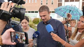 Affidopoli, Santini resta in silenzio nell’interrogatorio lampo: “Parlerò quando sarà il momento”