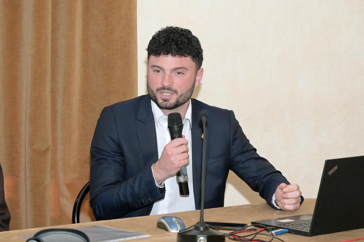 alt al parco fotovoltaico la provincia frena va prima verificato l impatto ambientale da Ilgiorno.it alt al parco fotovoltaico la provincia frena va prima verificato l impatto ambientale
