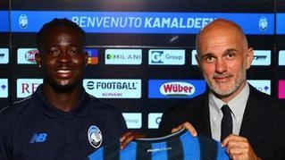 L’Atalanta guarda sempre al mercato inglese per i suoi obiettivi offensivi. Da Joshua Zirkzee, in uscita dal Manchester United, al...
