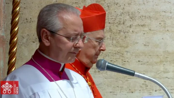 Mons. Ravelli legge messaggio Papa Francesco