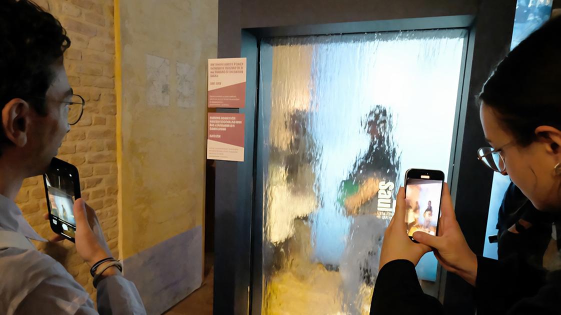 La poesia negli scatti di Saul Leiter. Al Belvedere tutte le emozioni delle gocce di pioggia alla finestra La poesia negli scatti di Saul Leiter. Al Belvedere tutte le emozioni delle gocce di pioggia alla finestra