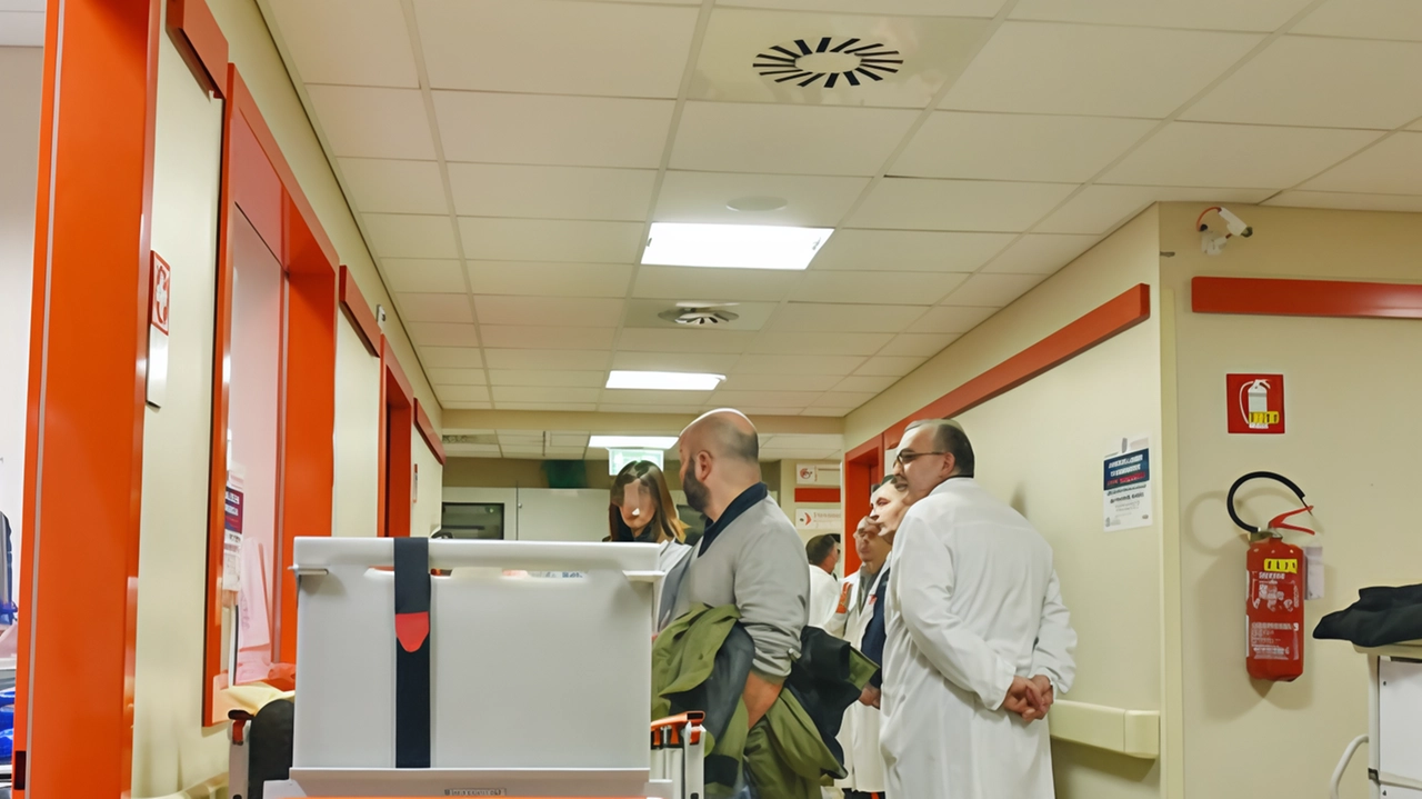 Attese al Pronto soccorso dell’ospedale Sant’Anna di San Fermo della Battaglia che ora viene riorganizzato Attese al Pronto soccorso dell’ospedale Sant’Anna di San Fermo della Battaglia che ora viene riorganizzato