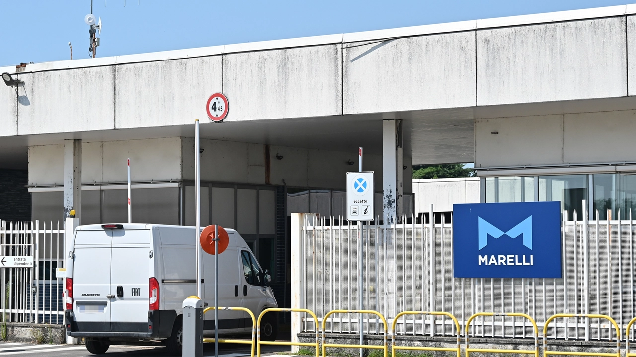 Lo stabilimento della Magneti Marelli Lo stabilimento della Magneti Marelli