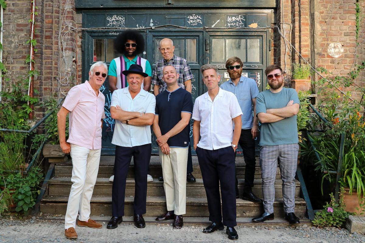 stone foundation 25 anni nel segno del soul il pubblico italiano ha un8217energia incredibile