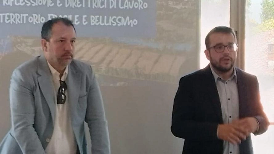 L’assessore regionale Gianluca Comazzi insieme al presidente del Parco Adda Nord Giorgio Monti L’assessore regionale Gianluca Comazzi insieme al presidente del Parco Adda Nord Giorgio Monti