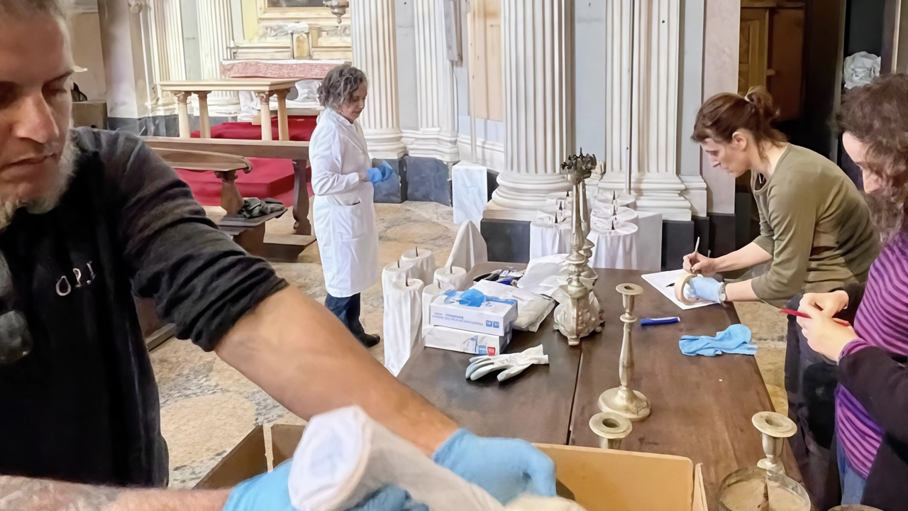 Nel contratto anche il restauro dei due caselli di viale Cesare Battisti e delle portinerie di Vedano e Biassono