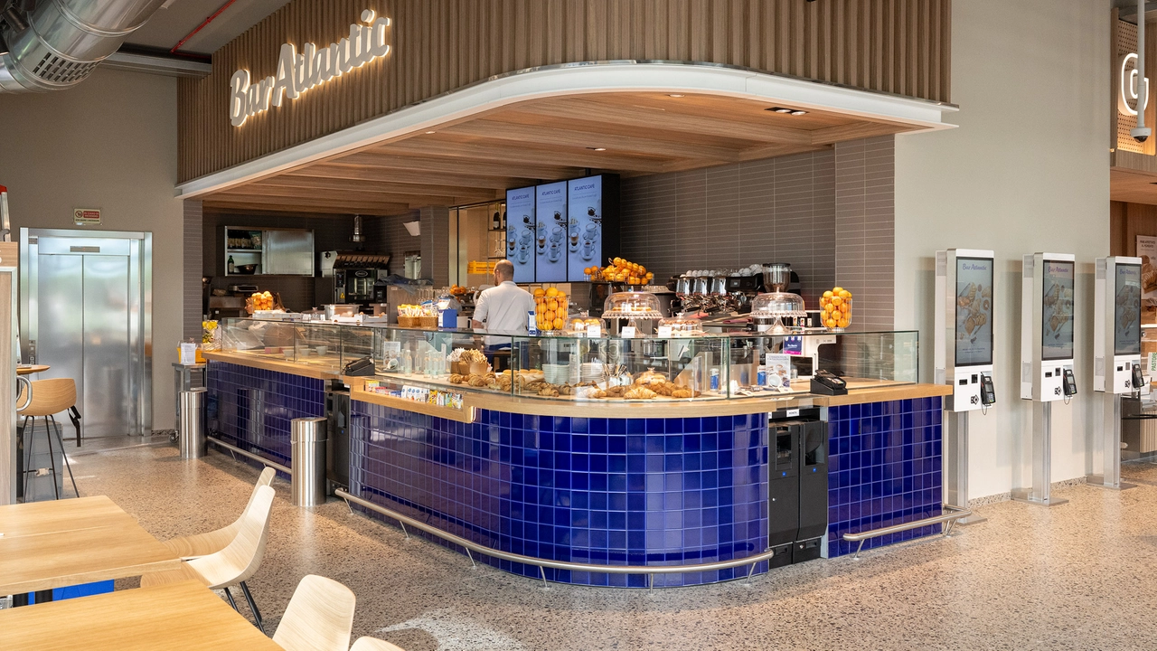 Un bar Atlantic di Esselunga a Milano Un bar Atlantic di Esselunga a Milano