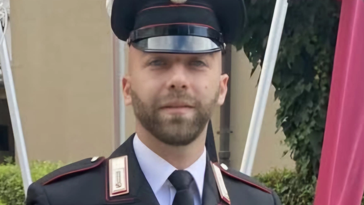 Mario Sicilia è ricordato dai commilitoni e dai vertici dell'Arma con affetto e commozione Mario Sicilia è ricordato dai commilitoni e dai vertici dell'Arma con affetto e commozione