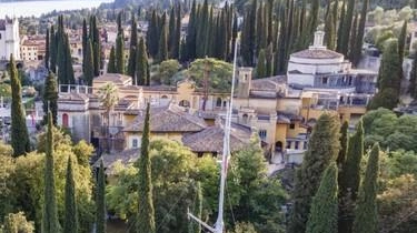 È una delle testimonianze più affascinanti della visione di Gabriele d’Annunzio: la Nave Puglia del Vittoriale compie 100 anni.... È una delle testimonianze più affascinanti della visione di Gabriele d’Annunzio: la Nave Puglia del Vittoriale compie 100 anni....