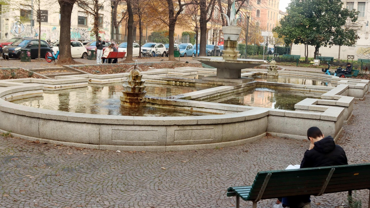 Via Benedetto Marcello, tra giardini e parcheggi, affronta sfide di riqualificazione e criminalità persistente.
