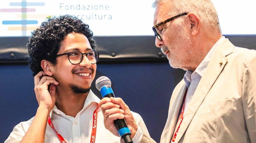 Francesco Borruso: «Non vedo l’ora di vedere posti diversi e assaggiare piatti locali» Francesco Borruso: «Non vedo l’ora di vedere posti diversi e assaggiare piatti locali»
