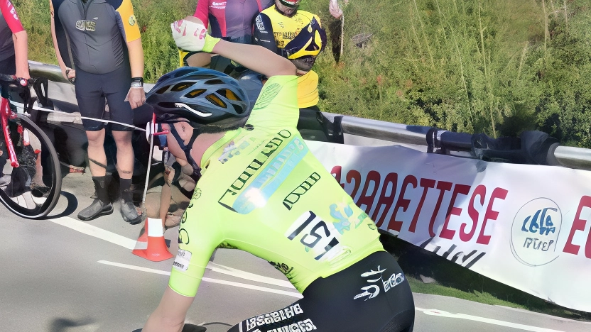 Il cicloamatore Filippo Beoni del team Frigerio Viaggi Jo.We. SlopLine di Giussano conquista due vittorie in 48 ore, confermando la sua grinta e forma ottimale. Il patron Frigerio elogia la sua forza di carattere e determinazione, portando il team a quota 39 vittorie in stagione. Beoni ringrazia il team e punta alla vittoria finale. Il cicloamatore Filippo Beoni del team Frigerio Viaggi Jo.We. SlopLine di Giussano conquista due vittorie in 48 ore, confermando la sua grinta e forma ottimale. Il patron Frigerio elogia la sua forza di carattere e determinazione, portando il team a quota 39 vittorie in stagione. Beoni ringrazia il team e punta alla vittoria finale.