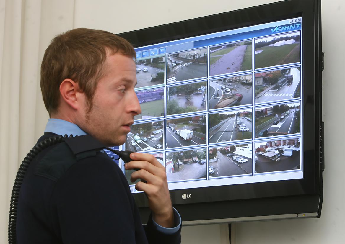 Dieci telecamere nei punti critici: "Stiamo investendo in sicurezza" Dieci telecamere nei punti critici: "Stiamo investendo in sicurezza"