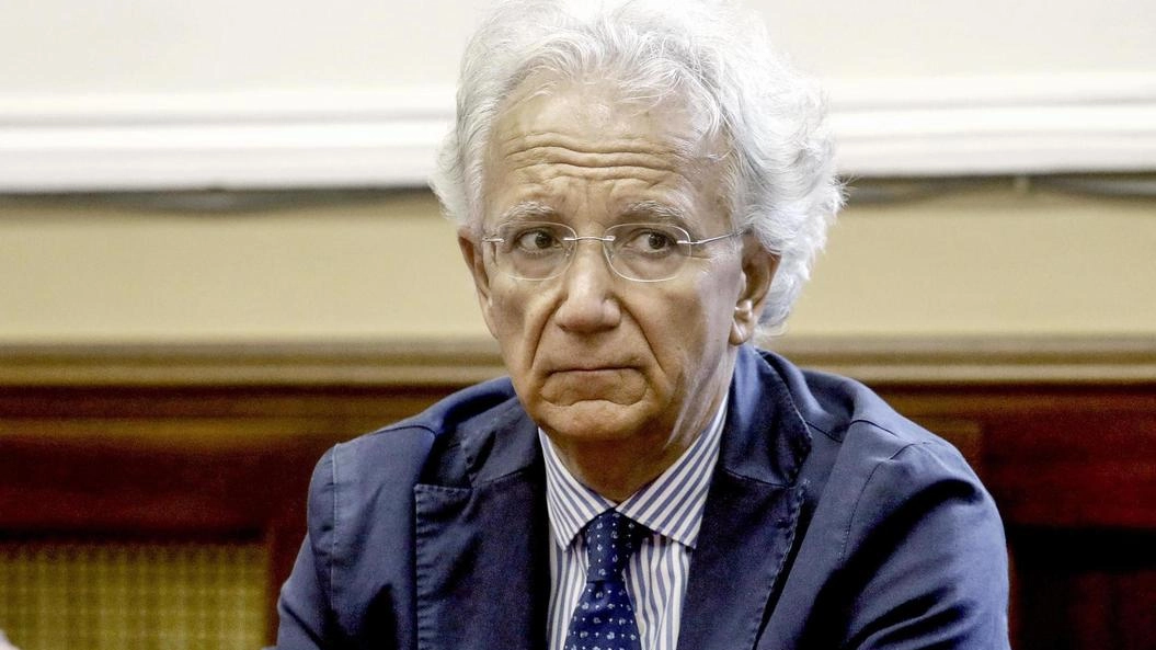 La "sospensione" dell’ applicativo App, la piattaforma del Ministero della Giustizia che avrebbe dovuto rendere obbligatorio il "binario unico"... La "sospensione" dell’ applicativo App, la piattaforma del Ministero della Giustizia che avrebbe dovuto rendere obbligatorio il "binario unico"...