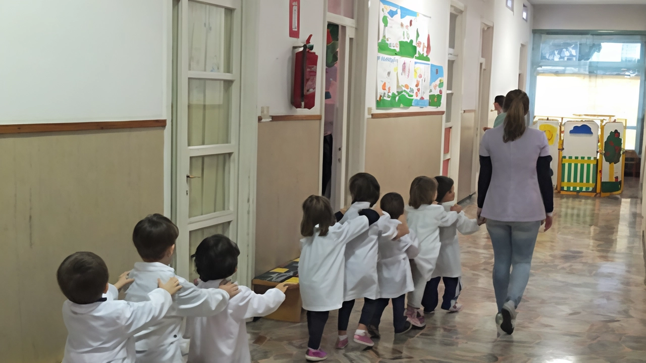 Il nido di Verano Brianza torna a casa: riqualificata con fondi Pnrr, la struttura accoglierà più bambini. Lavori in corso per il ritorno post-vacanze. Il nido di Verano Brianza torna a casa: riqualificata con fondi Pnrr, la struttura accoglierà più bambini. Lavori in corso per il ritorno post-vacanze.