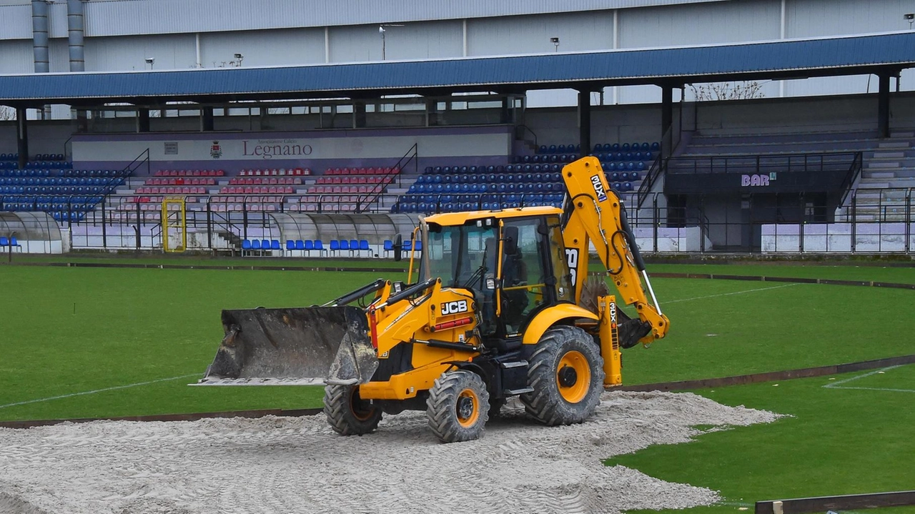 Lo stadio Mari Si è chiuso ieri il bando per al gestione dell’impianto Ma nulla ancora è stato deciso Lo stadio Mari Si è chiuso ieri il bando per al gestione dell’impianto Ma nulla ancora è stato deciso