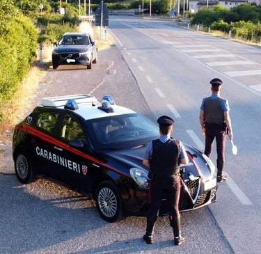 Non solo oro. I ladri rubano pure un’Audi Non solo oro. I ladri rubano pure un’Audi