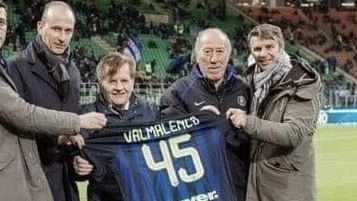 Arrivato in Valle per fare il militare, ha trovato l’amore e s’è fermato. Ha scritto una pagina della ristorazione e dell’accoglienza. Aveva 86 anni. Arrivato in Valle per fare il militare, ha trovato l’amore e s’è fermato. Ha scritto una pagina della ristorazione e dell’accoglienza. Aveva 86 anni.