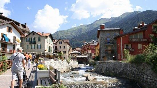 parcheggi a pagamento e bus navetta in quota dell8217alta valle camonica ecco tariffe e orari delle principali localit224