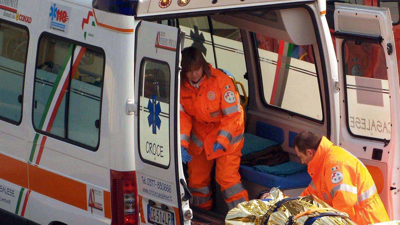 Un'ambulanza della Croce casalese Un'ambulanza della Croce casalese