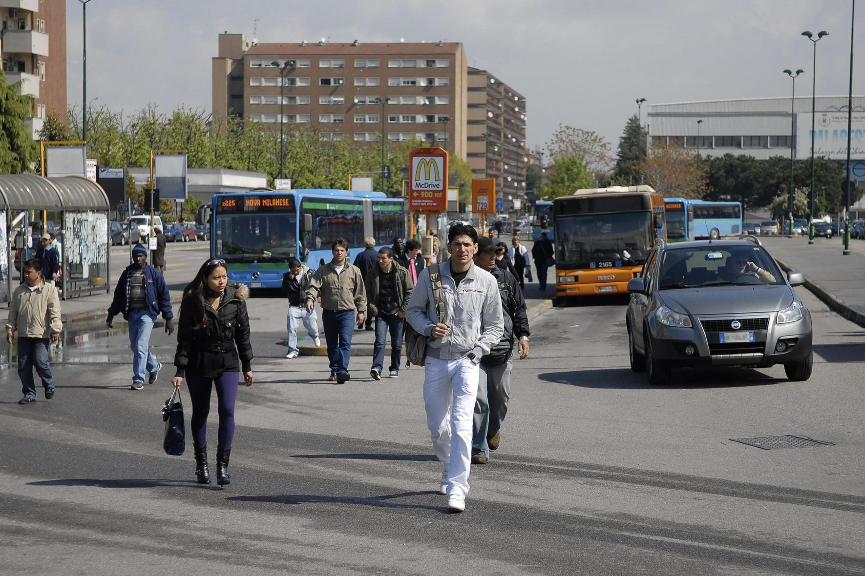 Sesto, mobilità urbana. Hub di piazza Primo Maggio restyling da sette milioni Sesto, mobilità urbana. Hub di piazza Primo Maggio restyling da sette milioni