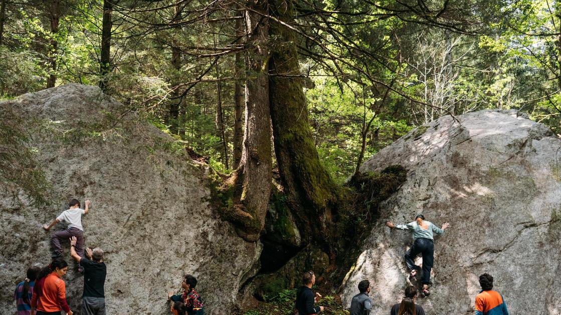 Imprese e racconti da record. Melloblocco ha fatto centro: 2.300 in gara, 8.000 presenze Imprese e racconti da record. Melloblocco ha fatto centro: 2.300 in gara, 8.000 presenze