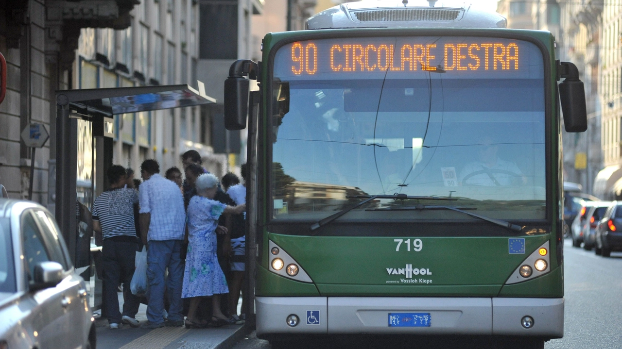 Filobus della linea 90 in una foto di repertorio Filobus della linea 90 in una foto di repertorio