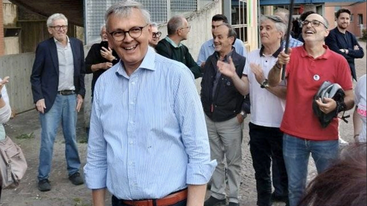 Il neo sindaco Carlo Moscatelli ha riportato il centrosinistra alla guida della città Il neo sindaco Carlo Moscatelli ha riportato il centrosinistra alla guida della città