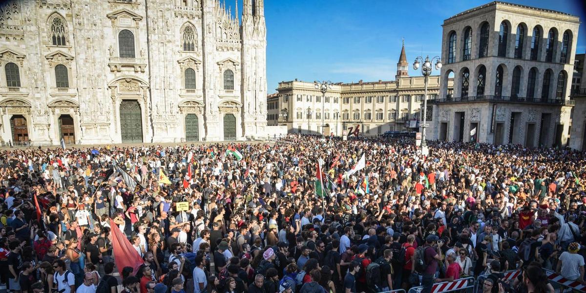 Lite sul Pirellino occupato. Catella attacca, il Pd ribatte Lite sul Pirellino occupato. Catella attacca, il Pd ribatte