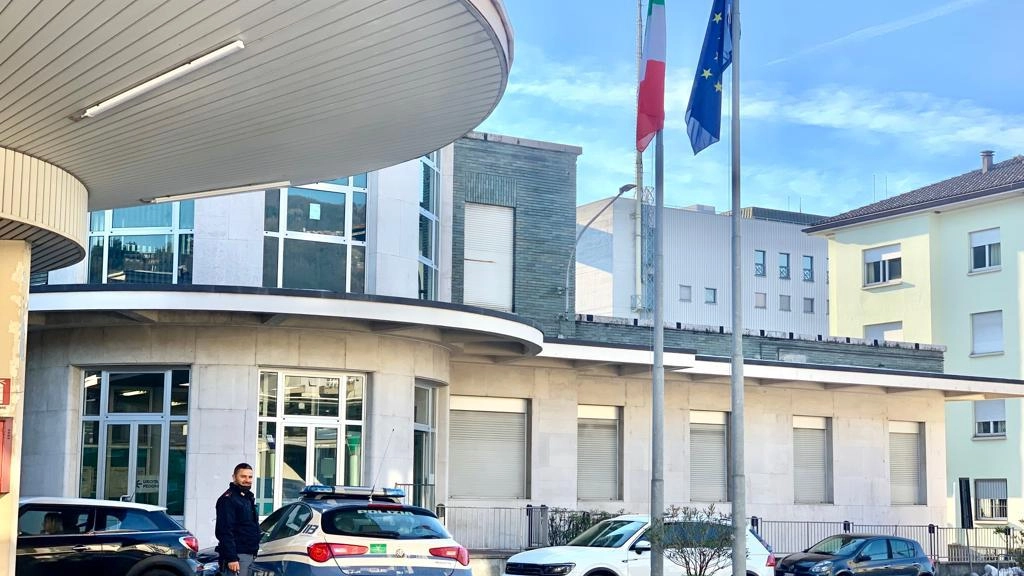 La donna è stata fermata a Ponte Chiasso La donna è stata fermata a Ponte Chiasso