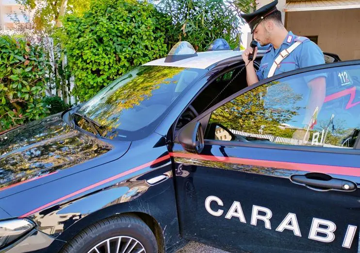 Doppio colpo col flessibile: derubati supermercato a Stradella e distributore a Bereguardo