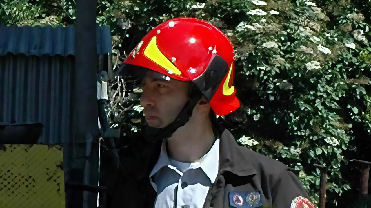 Sette persone intossicate al Centro di formazione e all'Ufficio di Piano a causa di polveri disperse da un cantiere. Intervento di soccorsi e nessun trasferimento in ospedale. Sette persone intossicate al Centro di formazione e all'Ufficio di Piano a causa di polveri disperse da un cantiere. Intervento di soccorsi e nessun trasferimento in ospedale.